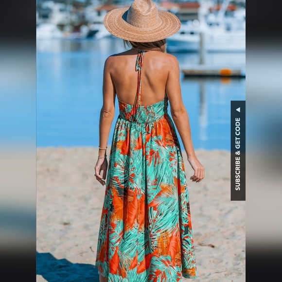 NWT Cupshe tropical abstract halter next maxi dress $45 small Backless summer - Picture 3 of 12